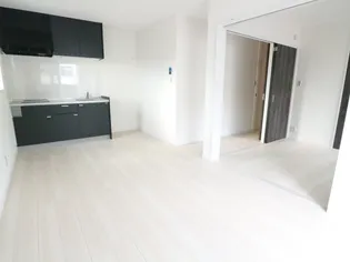 奈良県奈良市法蓮町【アパート】の外観