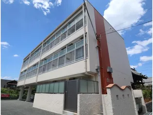 奈良県奈良市北川端町【マンション】の外観