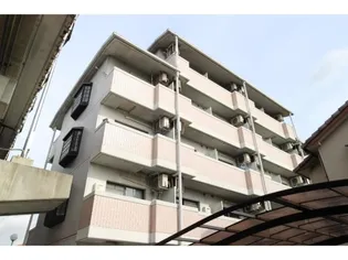 奈良県生駒郡斑鳩町興留9丁目【マンション】の外観