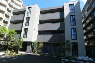 奈良県奈良市大宮町4丁目【マンション】の外観