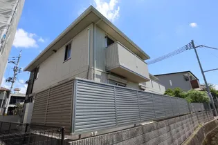 奈良県奈良市神殿町【アパート】の外観