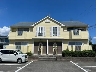 奈良県大和郡山市小泉町【アパート】の外観