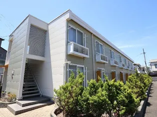 奈良県奈良市中山町【マンション】の外観