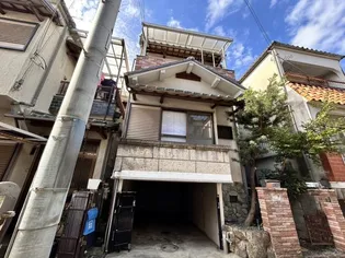 奈良県奈良市三条栄町【一戸建】の外観