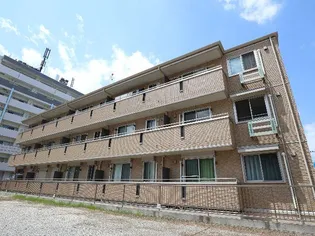 リビングタウン西大寺【3階】の外観