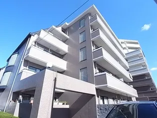 奈良県奈良市三条栄町【マンション】の外観