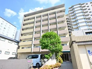 奈良県奈良市三条本町【マンション】の外観