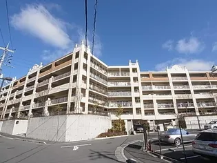 奈良県奈良市学園大和町6丁目【マンション】の外観