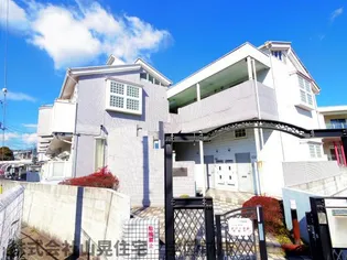 奈良県奈良市富雄川西1丁目【アパート】の外観