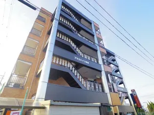 奈良県奈良市東紀寺町2丁目【マンション】の外観