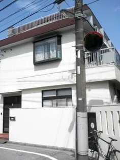 本郷フタキサンハイツ【1階】の外観