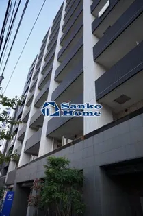 ルーブル両国の画像