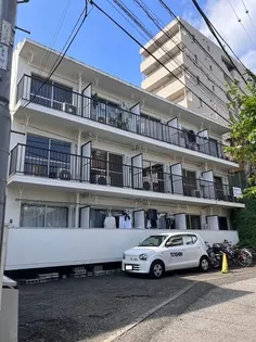 修学院本郷レジデンス【1階】の外観