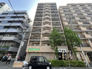 ライオンズマンション山吹町【9階】の外観