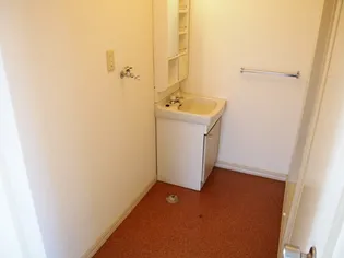 フローラル熊野【102号室】の内装