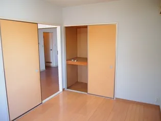 フローラル熊野【102号室】の内装