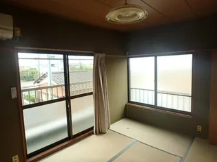 真下・ハイツ【105号室】の内装