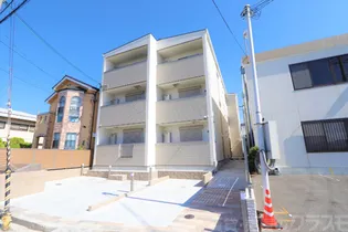 クリエオーレ明和【2階】の外観