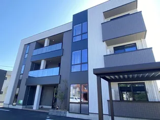 VILLA COURT CARROT8【301号室】の外観