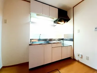 ラ・フィーネ【1階】のキッチン