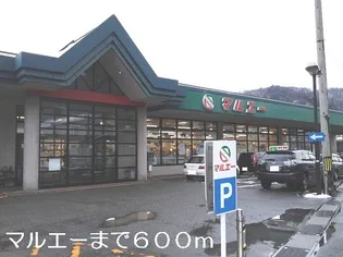 ラ・フィーネ【1階】の周辺