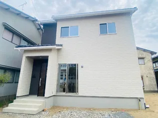 石川県能美市浜町【一戸建】の外観