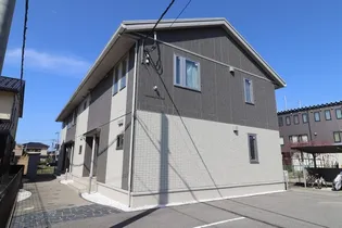 ヌーベルフォレスタIIの画像