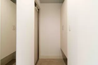 ルアナ・マーリエ ルアナ(Luana)【1階】の玄関