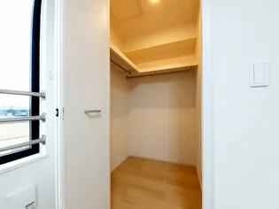 バル リヴィエール【3階】の内装