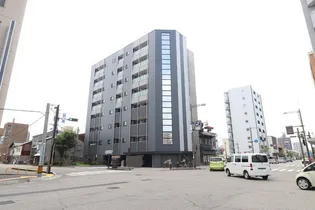 プレジデンス白銀【3階】の外観