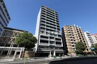 コンフォリア・リヴ南森町Q【4階】の外観