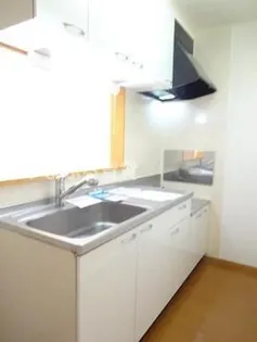 メゾンアモロッソⅠ番館【203号室】のキッチン