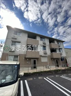 ウィングヴィラ【1階】の外観