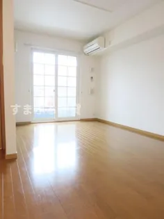 メゾンアモロッソⅠ番館【103号室】の居間