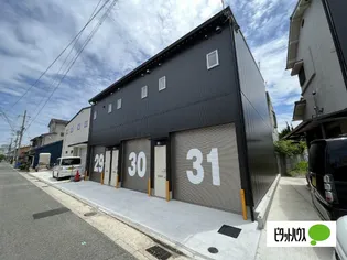 ガレージハウスの画像