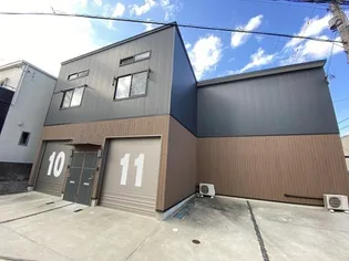 ガレージハウスの画像