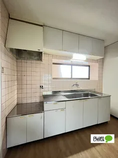 ファミリーばーべなⅡ【202号室】のキッチン