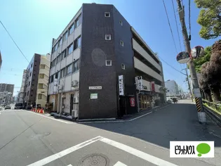 ローズ向之芝の画像