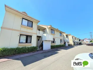 ファミール前島Ⅱ【2階】の外観