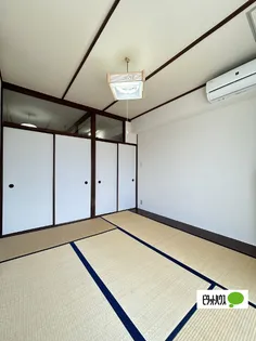 ハウスブルーネ【302号室】の居間