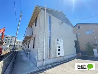 ファミール中之島【1階】の外観