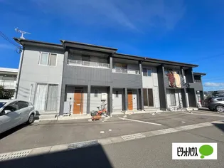 ラ フェリオ三葛の画像