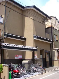 Stable三条大宮【1階】の外観
