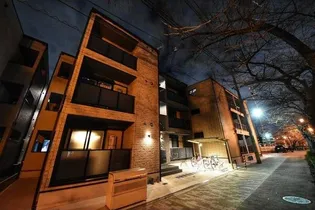 アバンティオ平野市町【1階】の外観