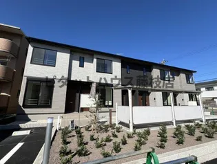 静岡県焼津市三ケ名【アパート】の外観