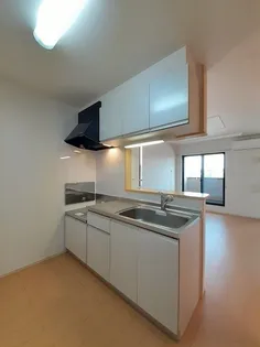 ベル ビレッジ 秋葉通り Ⅱ【2階】のキッチン