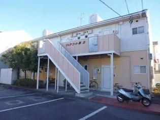 静岡県焼津市田尻北【アパート】の外観