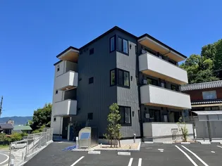 ロイヤルステージ雑賀町【203号室】の外観