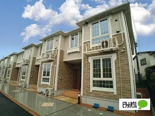 カルマティ B【2階】の外観