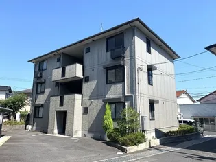 シンフォニーI【2階】の外観